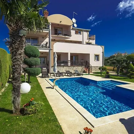 Gorgeous In With Kitchen * Poreč